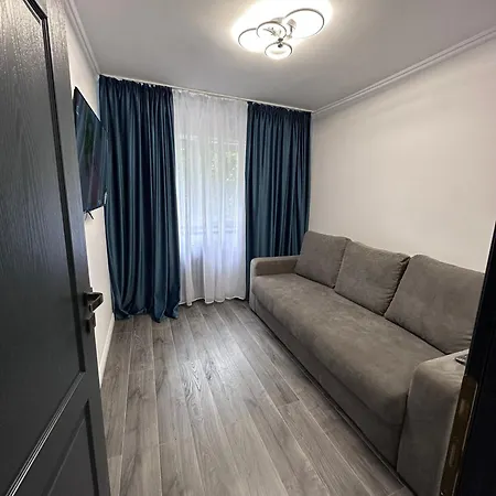 3 Dormitoare Trapezului *